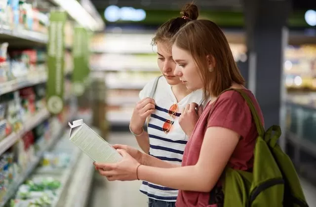 Анонс фото Как распознать скрытый сахар в продуктах и на что их заменить 
